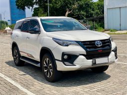 2019 Toyota Fortuner 2.4 TRD AT Putih - Jual mobil bekas di DKI Jakarta
