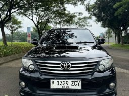 2013 Toyota Fortuner G Hitam - Jual mobil bekas di Banten