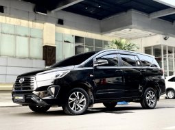 2021 Toyota Kijang Innova V A/T Gasoline Hitam - Jual mobil bekas di DKI Jakarta