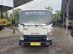 2022 Isuzu Dump Truck Putih - Jual mobil bekas di Jawa Tengah