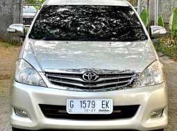 2009 Toyota Kijang Innova G Silver - Jual mobil bekas di Jawa Tengah