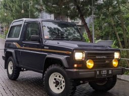 1992 Daihatsu Taft Rocky Biru - Jual mobil bekas di Jawa Timur