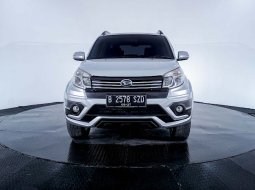2017 Daihatsu Terios ADVENTURE R Silver - Jual mobil bekas di Banten