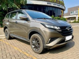 2022 Daihatsu Terios X Deluxe Coklat - Jual mobil bekas di Banten
