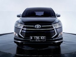 2019 Toyota Venturer 2.0 Q A/T Hitam - Jual mobil bekas di Jawa Barat