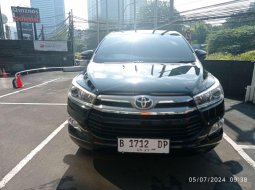 2019 Toyota Kijang Innova V Hitam - Jual mobil bekas di Jawa Barat