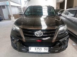 2020 Toyota Fortuner 2.4 VRZ AT Hitam - Jual mobil bekas di DKI Jakarta