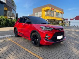 2022 Toyota Raize 1.0T GR Sport CVT (Two Tone) Merah - Jual mobil bekas di Jawa Barat
