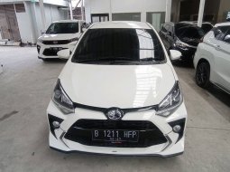 2022 Toyota Agya New 1.2 GR Sport A/T Putih - Jual mobil bekas di Banten