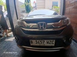 2017 Honda BR-V E Prestige Abu-abu - Jual mobil bekas di Banten