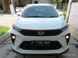 2021 Daihatsu Xenia R Putih - Jual mobil bekas di Jawa Barat