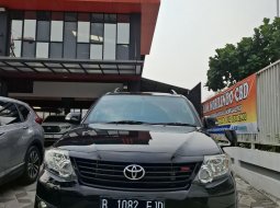 2015 Toyota Fortuner G Luxury Hitam - Jual mobil bekas di Jawa Barat
