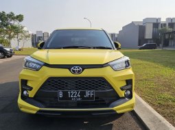 2021 Toyota Raize 1.0T GR Sport CVT (One Tone) Kuning - Jual mobil bekas di DKI Jakarta