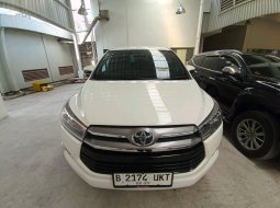 2019 Toyota Kijang Innova V A/T Gasoline Putih - Jual mobil bekas di Banten