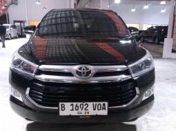 2018 Toyota Kijang Innova V Hitam - Jual mobil bekas di Banten