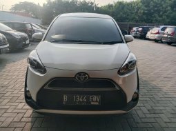 2017 Toyota Sienta V Putih - Jual mobil bekas di DKI Jakarta