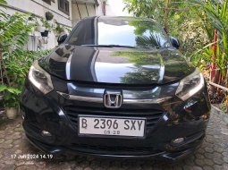 2016 Honda HR-V 1.8L Prestige Hitam - Jual mobil bekas di Banten