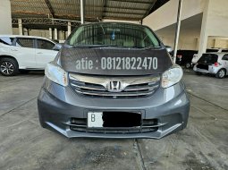 2012 Honda Freed SD Abu-abu - Jual mobil bekas di Jawa Barat