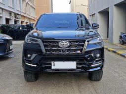 2023 Toyota Fortuner Hitam - Jual mobil bekas di DKI Jakarta