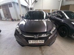 2018 Honda HR-V E Abu-abu - Jual mobil bekas di Banten