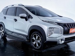 2020 Mitsubishi Xpander Cross MT Silver - Jual mobil bekas di Jawa Barat