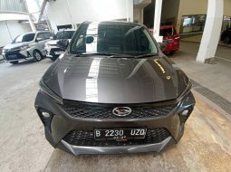 2022 Daihatsu Xenia 1.3 R AT Abu-abu - Jual mobil bekas di Jawa Barat