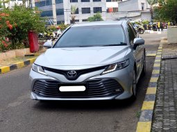 2019 Toyota Camry 2.5 V Silver - Jual mobil bekas di DKI Jakarta