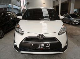 2017 Toyota Sienta V Putih - Jual mobil bekas di Banten