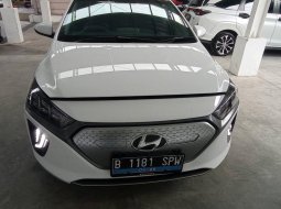 2021 Hyundai Ioniq Signature Putih - Jual mobil bekas di Banten