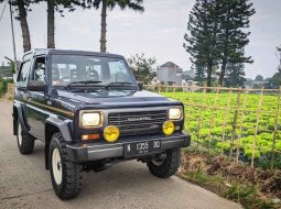 1992 Daihatsu Taft Rocky Biru - Jual mobil bekas di Jawa Timur