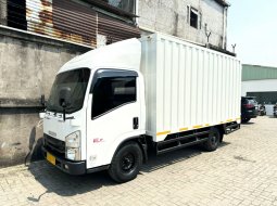 2022 Isuzu Elf NLR Putih - Jual mobil bekas di DKI Jakarta