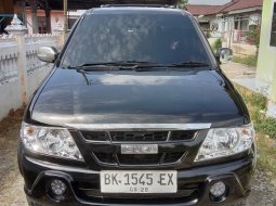 2008 Isuzu Panther GRAND TOURING Hitam - Jual mobil bekas di Sumatra Utara