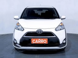 2017 Toyota Sienta V Putih - Jual mobil bekas di Banten