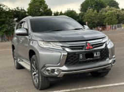 2016 Mitsubishi Pajero Sport Dakar 4x2 AT Abu-abu - Jual mobil bekas di DKI Jakarta