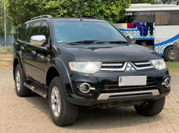 2013 Mitsubishi Pajero Sport Dakar Hitam - Jual mobil bekas di DKI Jakarta