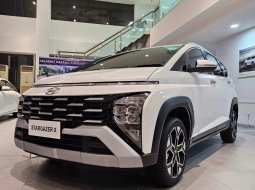 2024 Hyundai Stargazer X Putih - Jual mobil bekas di DKI Jakarta