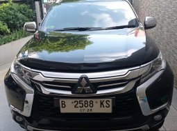 2018 Mitsubishi Pajero Sport Dakar 4x2 AT Hitam - Jual mobil bekas di Banten