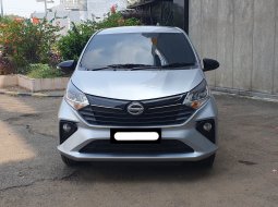 2023 Daihatsu Sigra 1.2 R AT Silver - Jual mobil bekas di DKI Jakarta