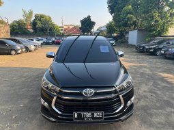 2019 Toyota Venturer Hitam - Jual mobil bekas di Jawa Barat