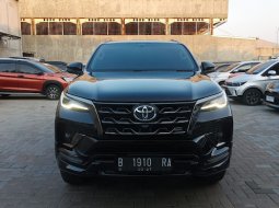 2022 Toyota Fortuner Hitam - Jual mobil bekas di Banten