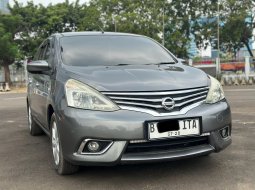 2015 Nissan Grand Livina SV Abu-abu - Jual mobil bekas di DKI Jakarta