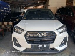 2021 Daihatsu Rocky 1.0 R Turbo CVT Putih - Jual mobil bekas di Jawa Barat