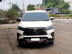 2021 Toyota Venturer Putih - Jual mobil bekas di DKI Jakarta