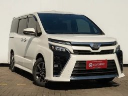 2018 Toyota Voxy 2.0 A/T Putih - Jual mobil bekas di Banten