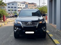 2016 Toyota Fortuner 2.4 G AT Hitam - Jual mobil bekas di DKI Jakarta