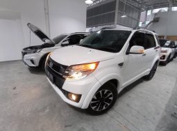 2016 Daihatsu Terios CUSTOM Putih - Jual mobil bekas di DKI Jakarta