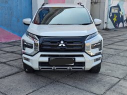 2023 Mitsubishi Xpander Cross NewPremium Package CVT Putih - Jual mobil bekas di DKI Jakarta