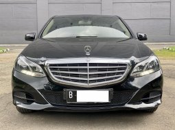 2016 Mercedes-Benz E-Class E 200 Hitam - Jual mobil bekas di DKI Jakarta