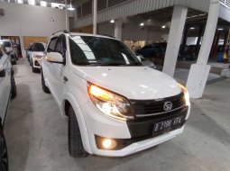 2016 Daihatsu Terios CUSTOM Putih - Jual mobil bekas di Banten