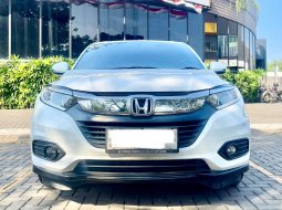 2018 Honda HR-V 1.5L S CVT Putih - Jual mobil bekas di Banten